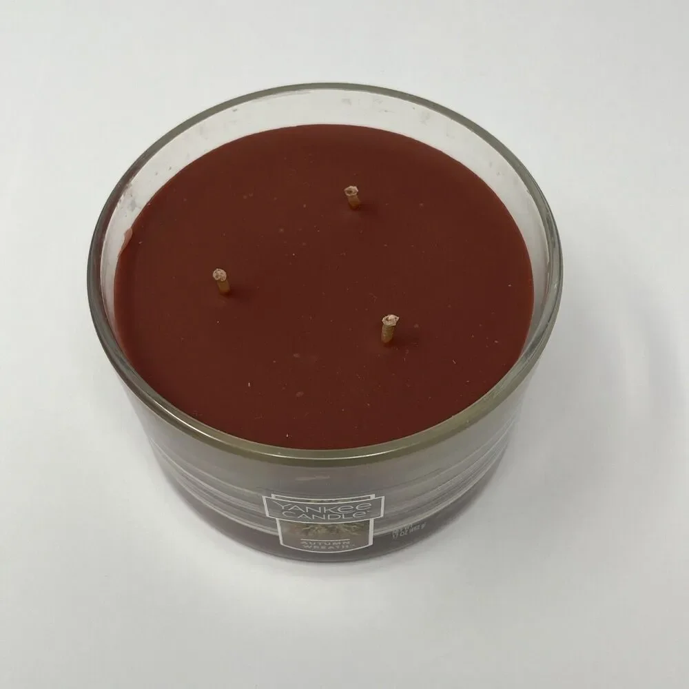 Yankee Candle Autumn Wreath‎ Scent Triple Wick Large 17 oz Glass Jar - Never Lit